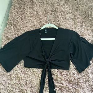 Black crop top front tie
